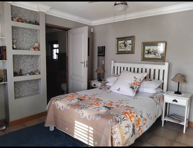 3 BEDROOM HOUSE FOR SALE IN JACOBSBAAI